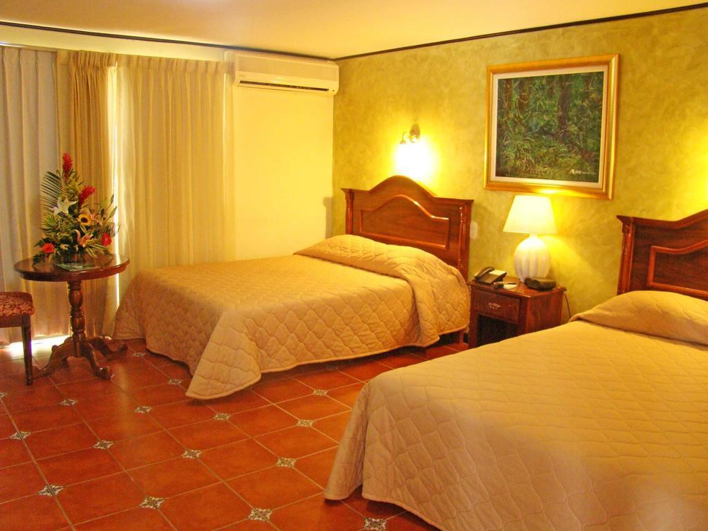Hotel Colonnade Nicaragua 마나과 객실 사진