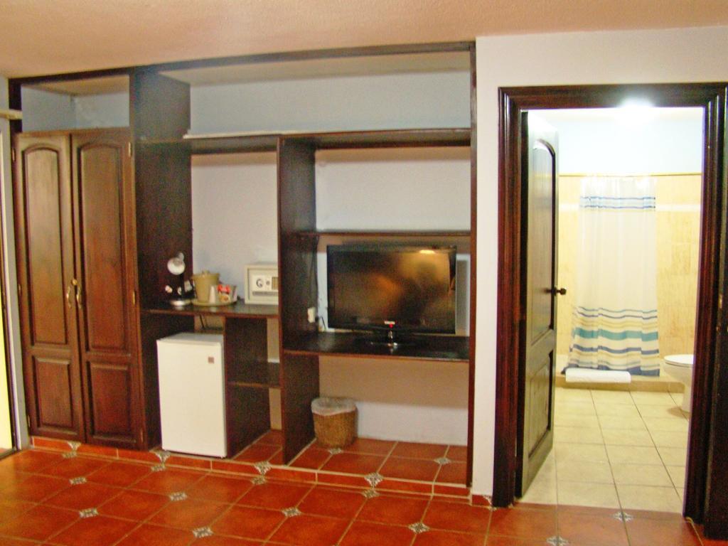 Hotel Colonnade Nicaragua 마나과 객실 사진