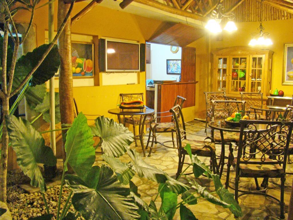 Hotel Colonnade Nicaragua 마나과 외부 사진