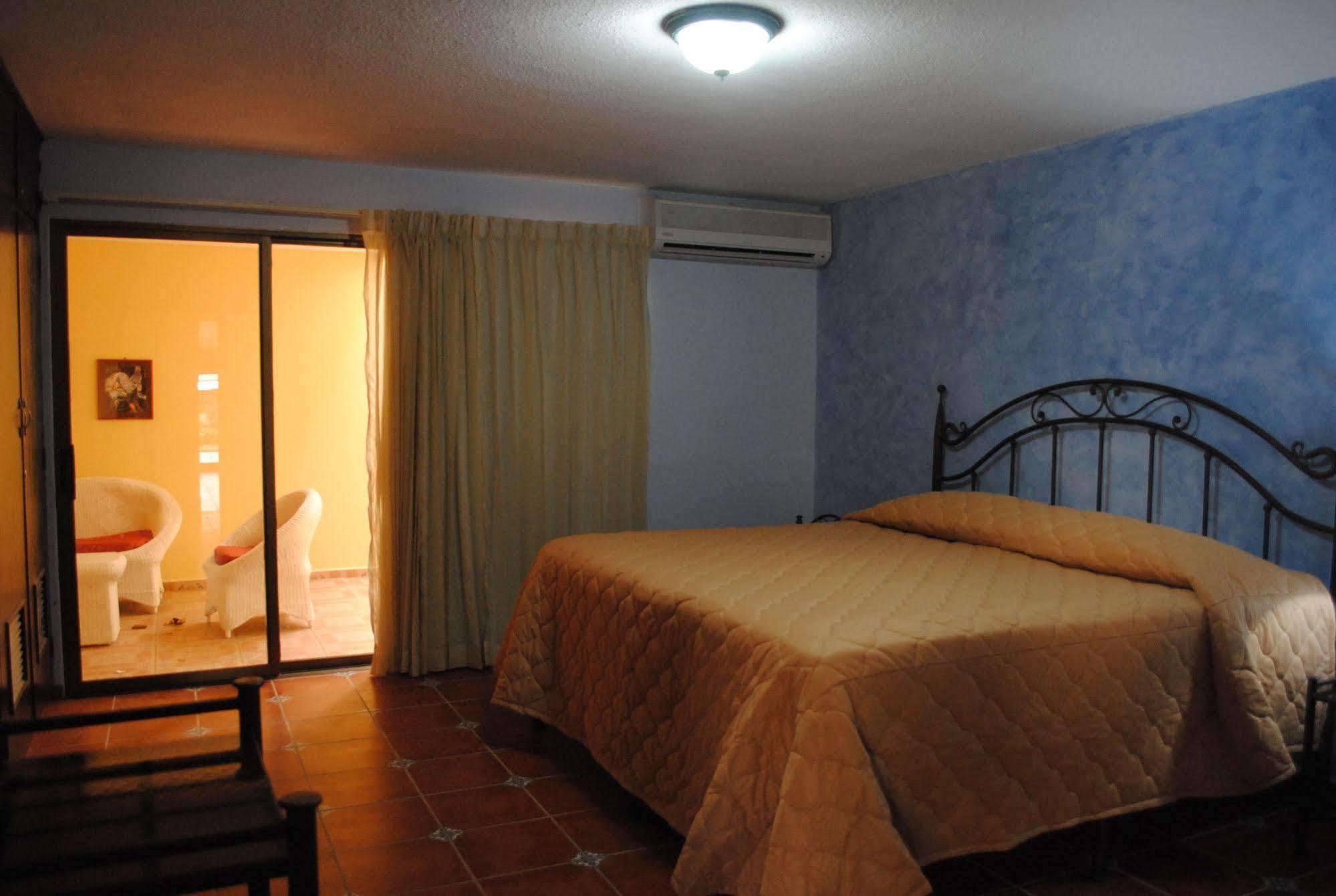 Hotel Colonnade Nicaragua 마나과 외부 사진