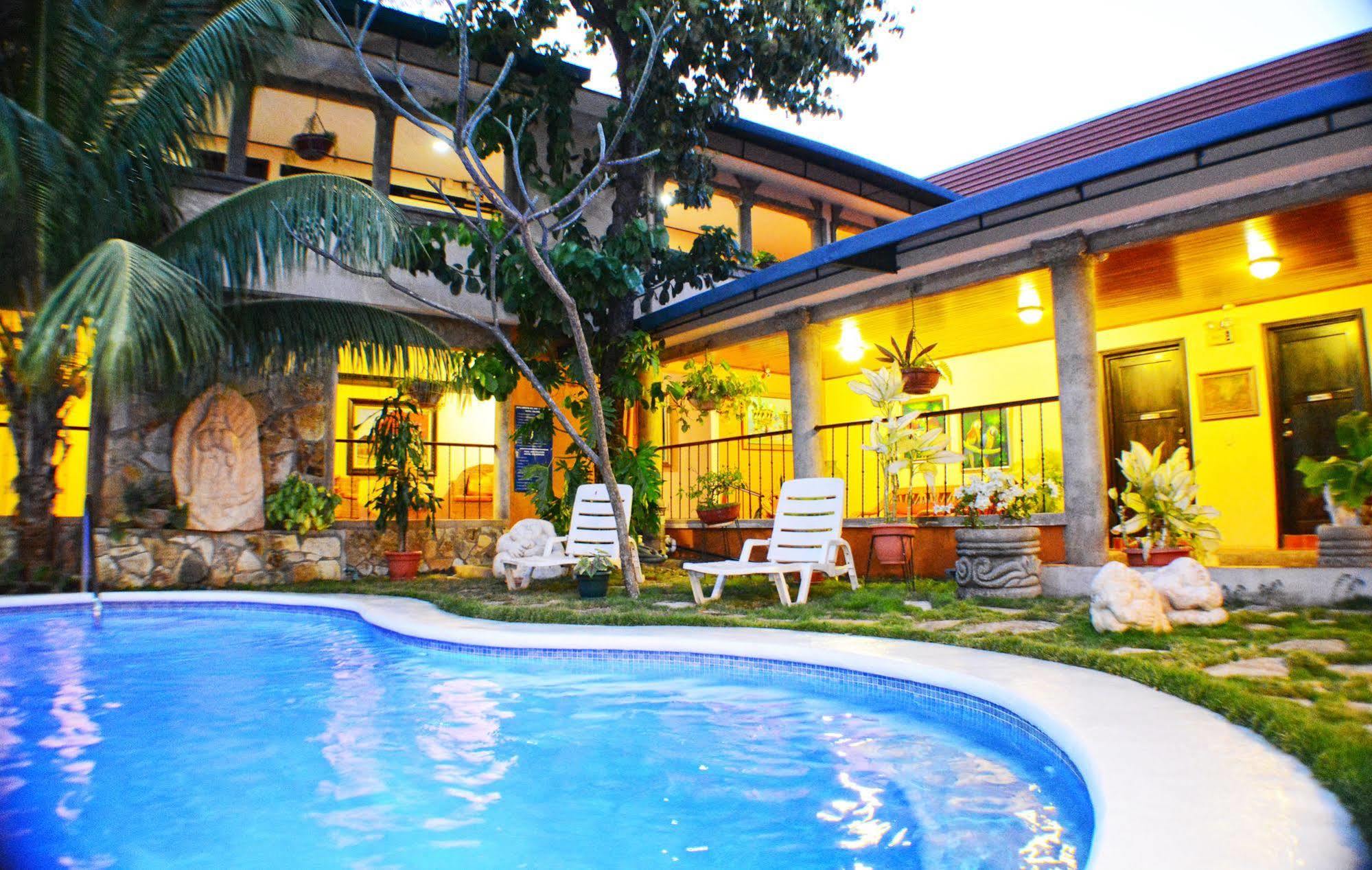 Hotel Colonnade Nicaragua 마나과 외부 사진