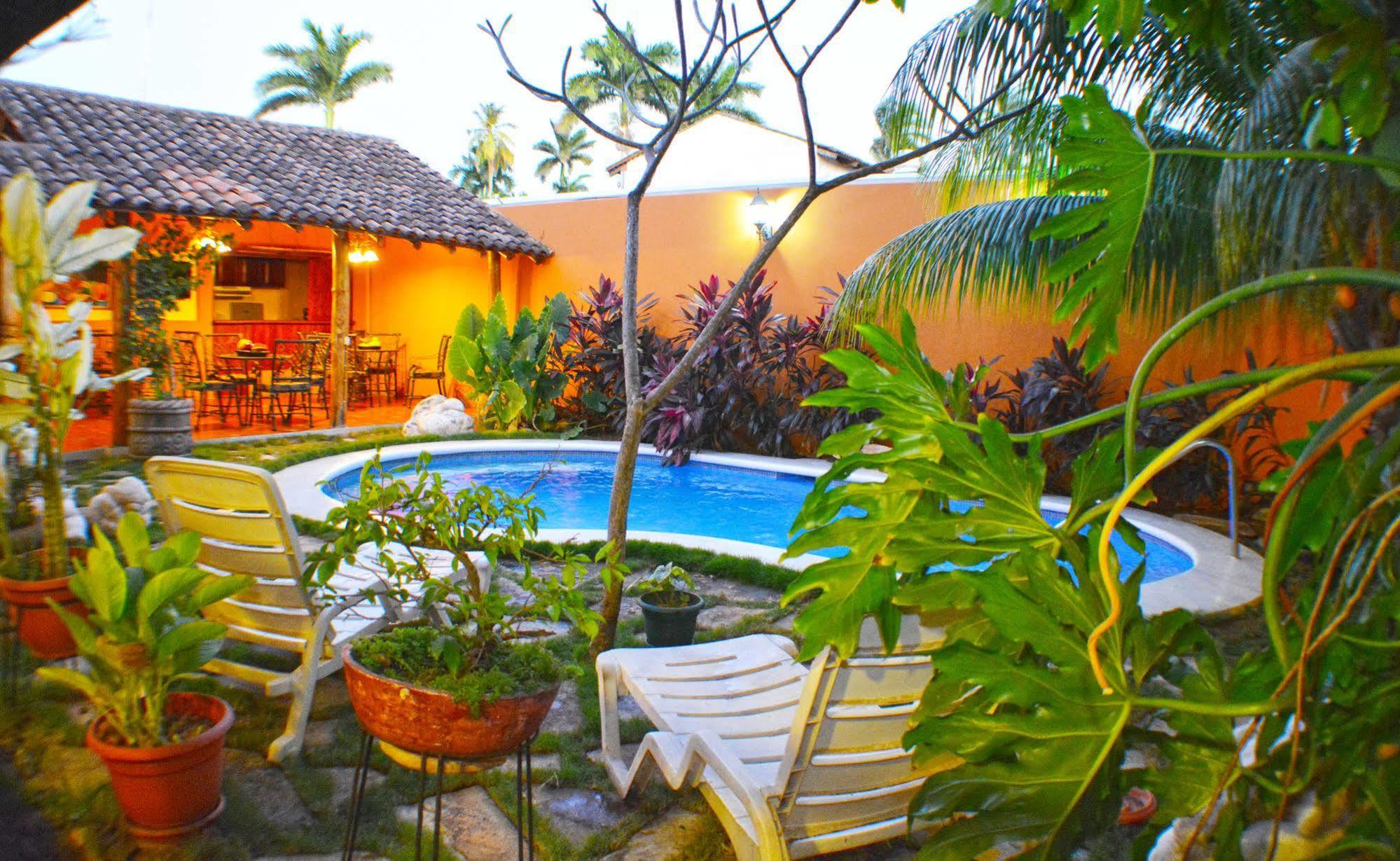 Hotel Colonnade Nicaragua 마나과 외부 사진