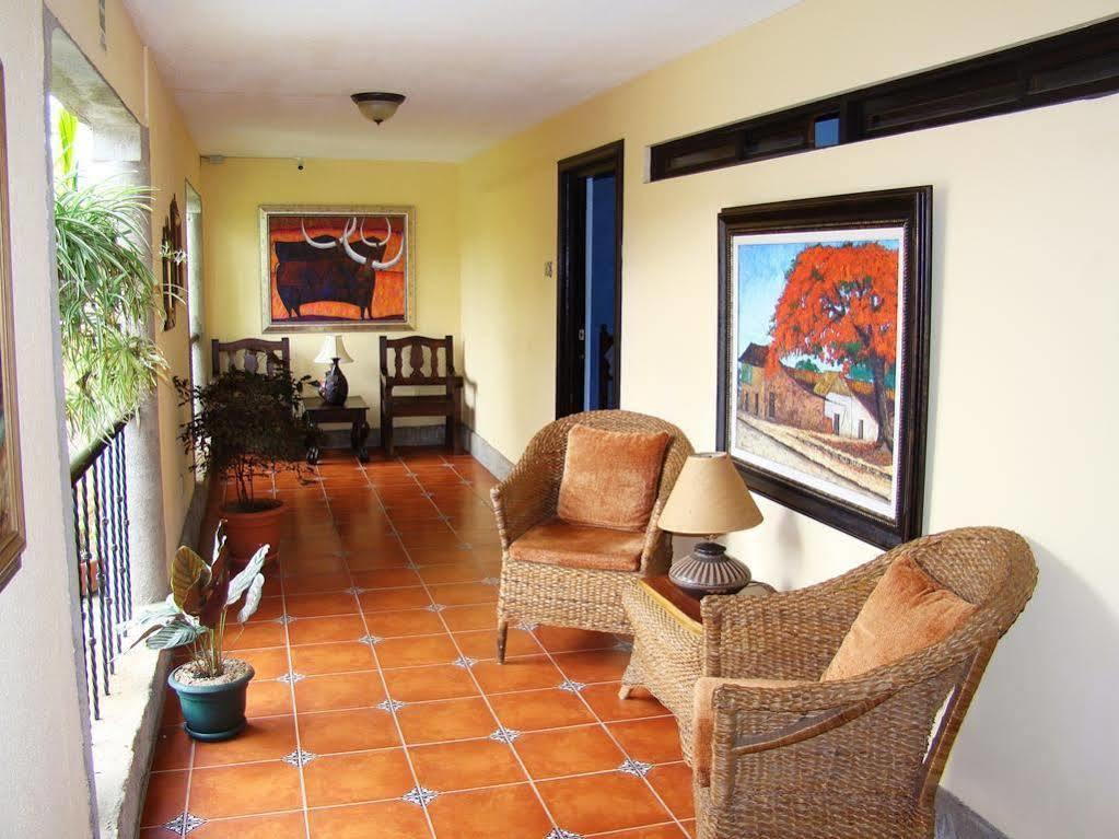 Hotel Colonnade Nicaragua 마나과 외부 사진