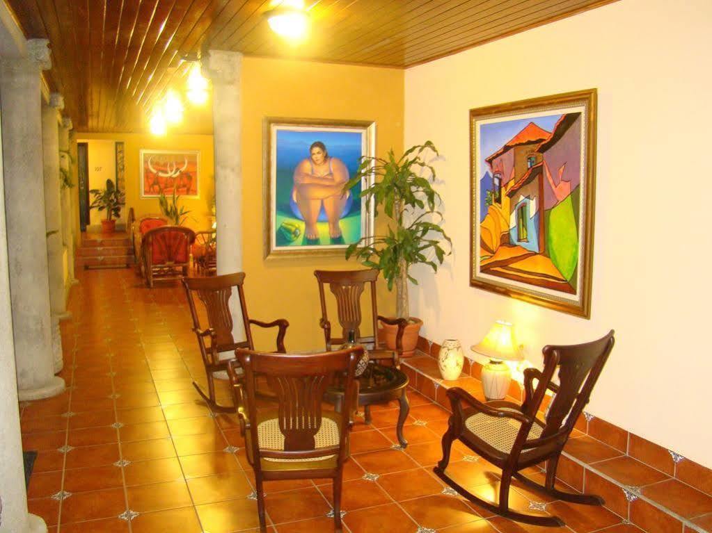 Hotel Colonnade Nicaragua 마나과 외부 사진